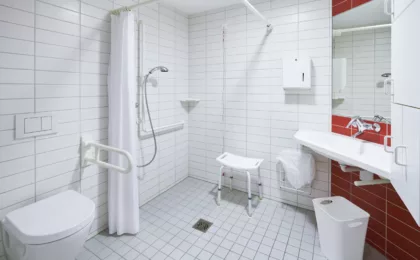 pros-and-cons-of-a-wet-room-for-the-elderly
