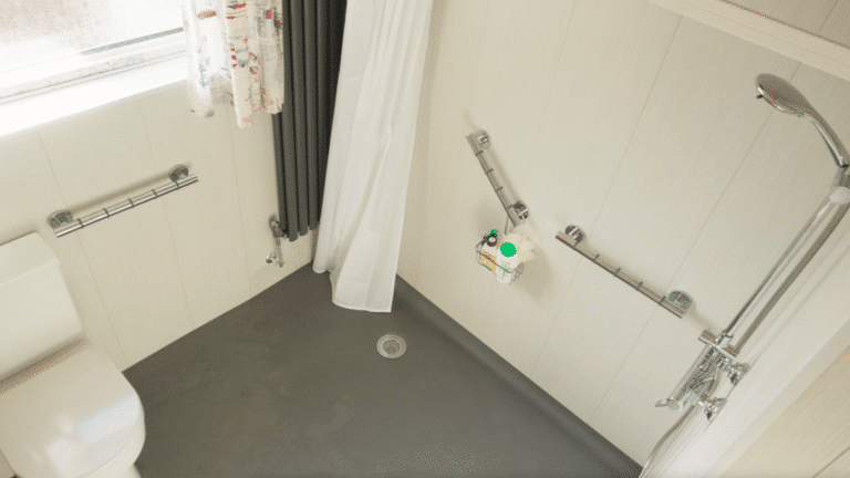 Kate's Bathroom Feature Image