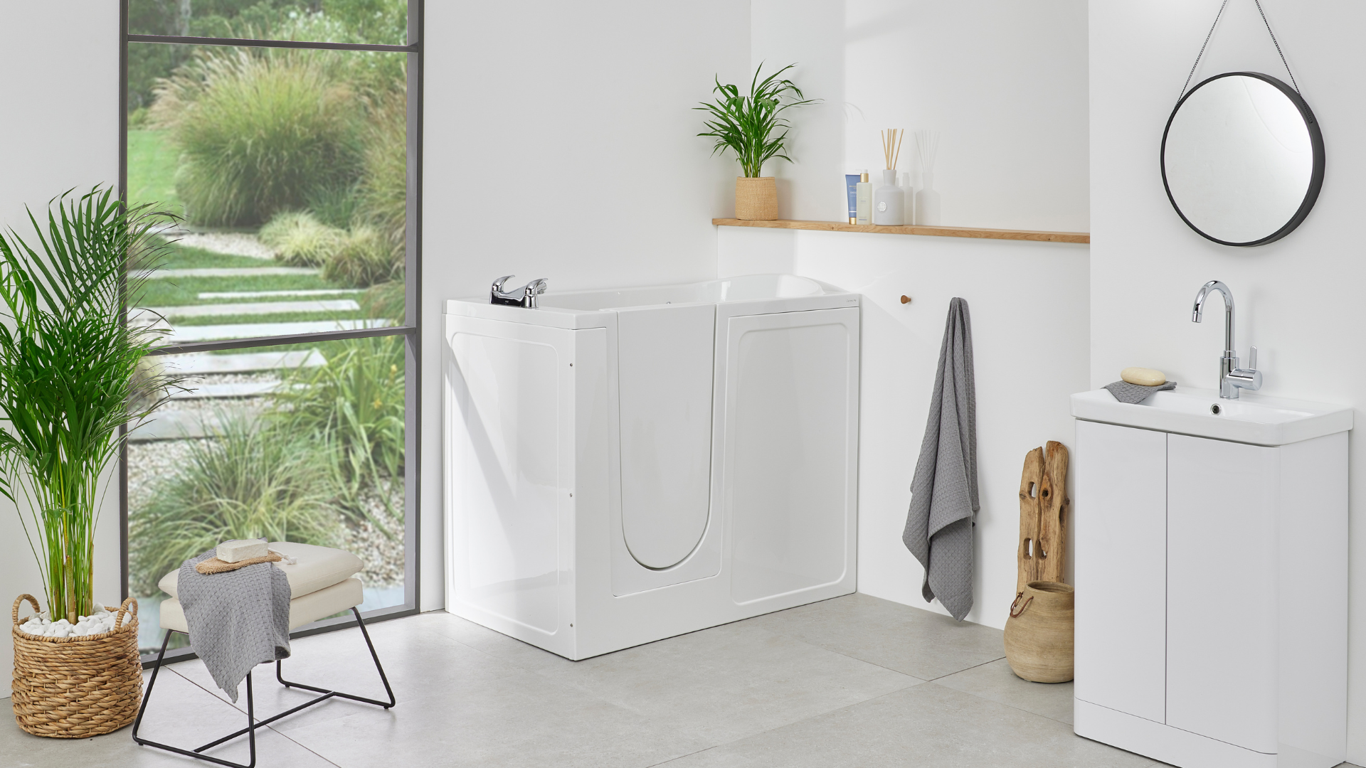 Mid-length walk-in bath, the "Oregon" which can be supplied and installed by Age Care Bathrooms.
