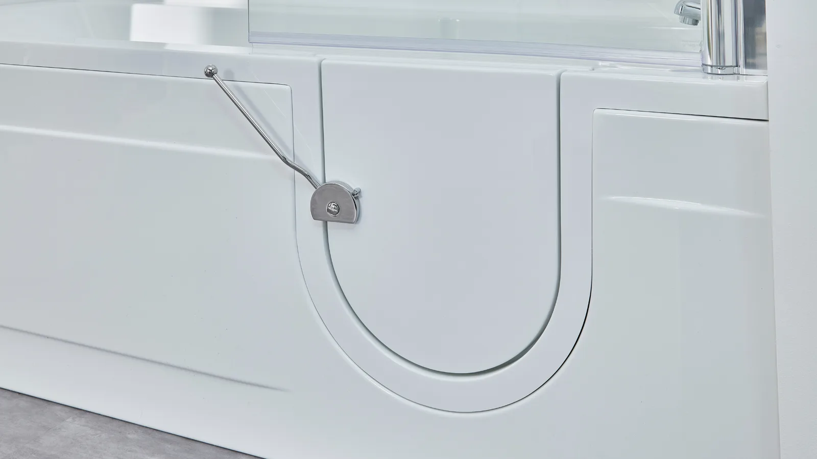 Close-up of the Arizona walk-in bath's watertight door and chrome latch