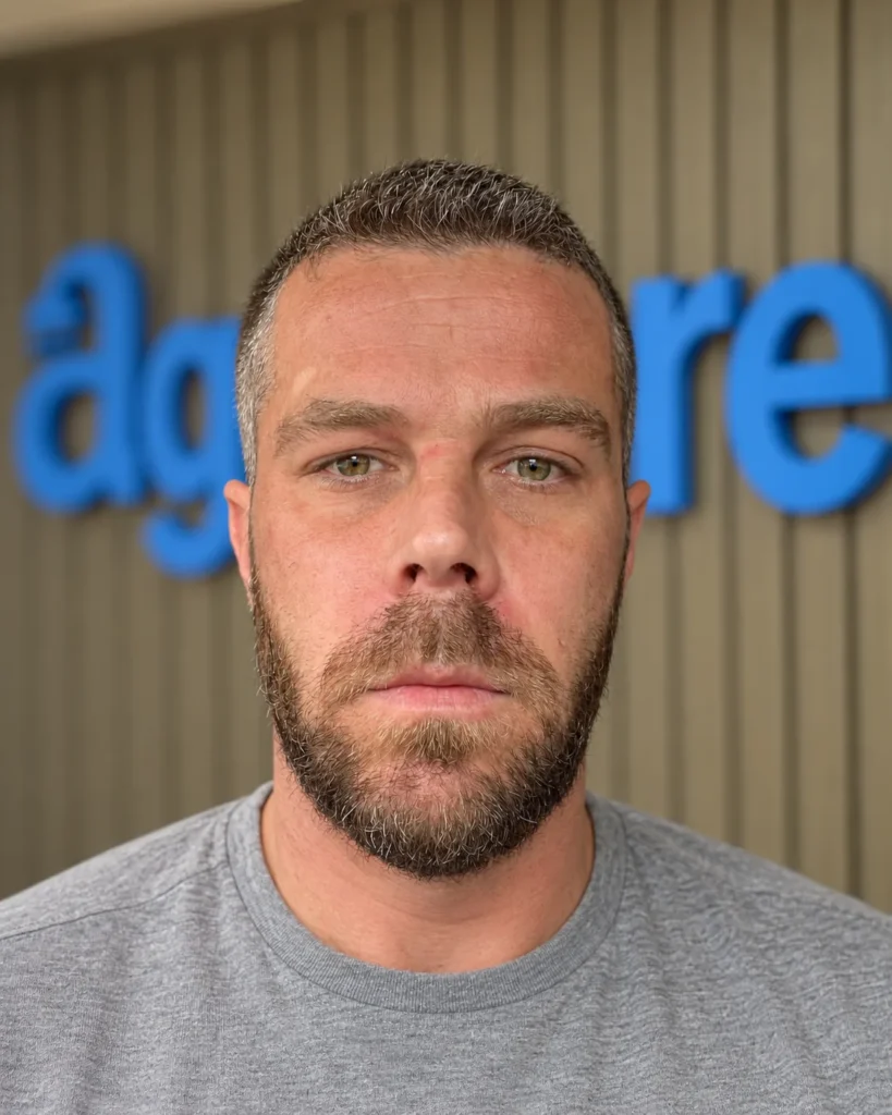 Jonathon Pallett, Installer At Age Care Bathrooms